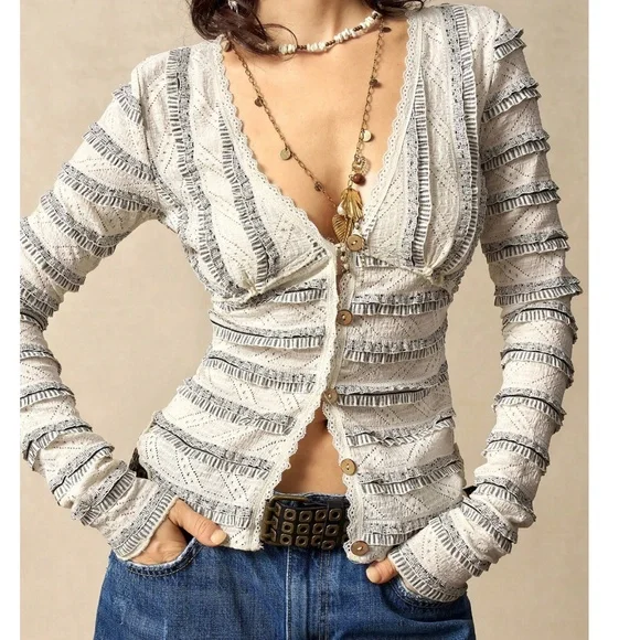 Boho Color Block Lace Button Down Fitted Long Sleeve Top - Picture 2 of 6